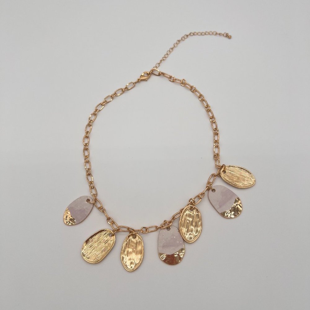 NWOT 🥀 18" White & Gold Teardrop Necklace w/ 4" Extender Women's Time And Tru - Picture 3 of 11